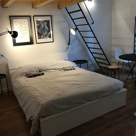 Bed & Breakfast La Dimora Di Medusa Aeroporto di Catania Fontana Rossa