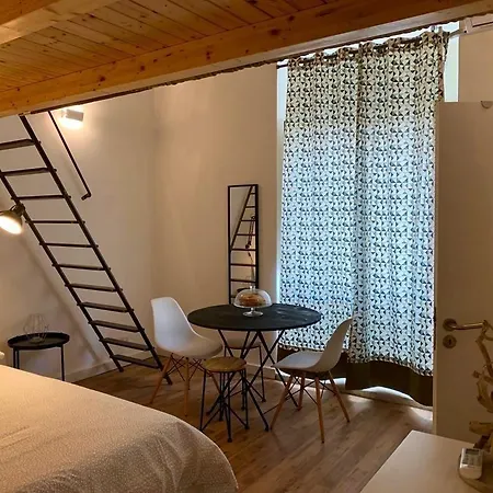 La Dimora Di Medusa Bed & Breakfast 3*